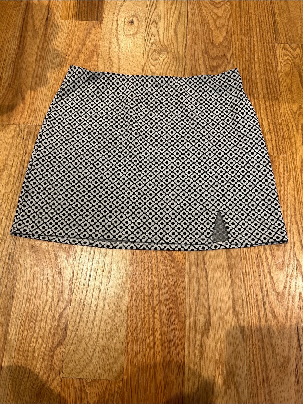 Hollister Geometric Print Skirt- Black and White